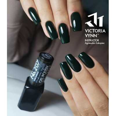 Victoria Vynn - Gel Polish - 207 Dark Emerald - Gellack Victoria Vynn - Gel Polish - 207 Dark Emerald - Gellack