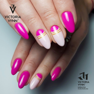 Victoria Vynn - Gel Polish - 254 Fabolous Fuchsia - Gellack Victoria Vynn - Gel Polish - 254 Fabolous Fuchsia - Gellack