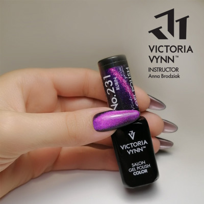 Victoria Vynn - Gel Polish - 231 Stone Cat Eye - Gellack Victoria Vynn - Gel Polish - 231 Stone Cat Eye - Gellack