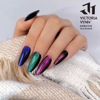 Victoria Vynn - Gel Polish - 231 Stone Cat Eye - Gellack Victoria Vynn - Gel Polish - 231 Stone Cat Eye - Gellack