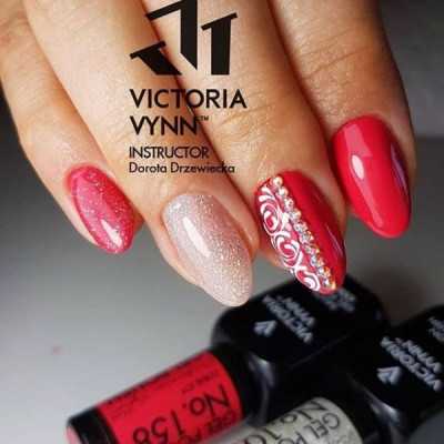 Victoria Vynn - Gel Polish - 158 Coral Joy - Gellack Victoria Vynn - Gel Polish - 158 Coral Joy - Gellack