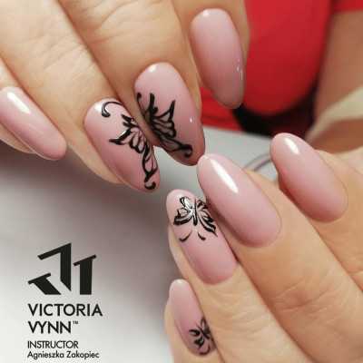 Victoria Vynn - Sverige Victoria Vynn - Gel Polish - 091 Beige Glow - Gellack